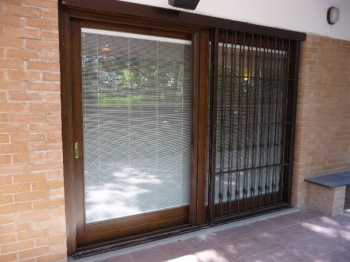 Finestra alzante scorrevole