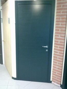 Porta interna serie Quadra QES mod. N12 castagno laccato